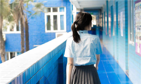 大方如何找到一个可以帮助我生孩子的女人？
